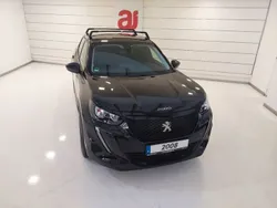 Preto Usado 2019 Peugeot 2008 Active SUV | € 17.590 (Preço elevado)