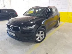 Preto Usado 2021 Volvo XC40 Momentum SUV | € 27.600 (Bom preço)