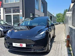 Preto Usado 2022 Tesla Model Y Standard Range SUV | € 33.999 (Preço justo)
