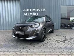 Cinza Usado 2022 Peugeot 2008 Allure SUV | € 22.500 (Preço justo)
