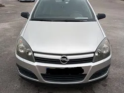 Usado 2005 Opel Astra Carrinha | € 2.800 (Preço justo)