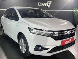 Branco Usado 2024 Dacia Sandero Essentiel | € 15.500 (Super Preço)