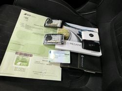 Cinzento Usado 2020 Renault Mégane IV LIMITED Carrinha | € 14.900 (Preço justo)