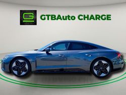 Cinza Usado 2023 Audi e-tron GT quattro Premium Sedan | € 75.000