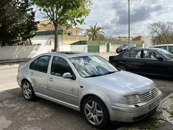 Usado 2002 VW Bora Sedan | € 3.800
