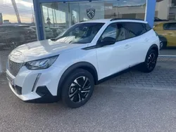Branco Usado 2023 Peugeot e-2008 GT SUV | € 28.040 (Preço elevado)