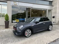 Cinzento Usado 2016 Mini John Cooper Works Citadino | € 29.900 (Preço justo)
