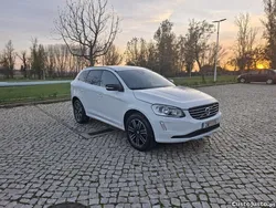 Branco Usado 2017 Volvo XC60 Dynamic SUV | € 23.750