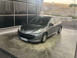 Usado 2009 Peugeot 206+ Citadino | € 1.700