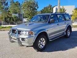 Cinza Usado 2000 Mitsubishi Pajero SUV | € 12.500 (Preço justo)