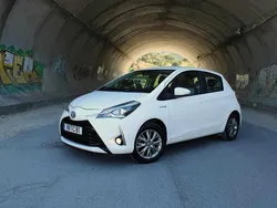 Branco Usado 2017 Toyota Yaris Citadino | € 16.990 (Preço justo)