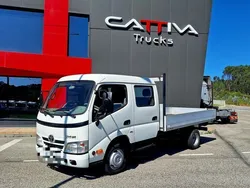Branco Usado 2014 Toyota Dyna Pickup | € 23.000 (Preço justo)