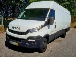 Branco Usado 2015 Iveco Daily | € 10.950