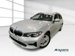 Cinza Usado 2021 BMW 330 Carrinha | € 29.900 (Bom preço)