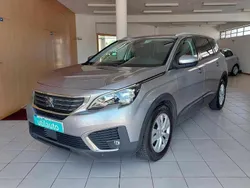 Cinzento Usado 2018 Peugeot 5008 Monovolume | € 18.500 (Preço justo)