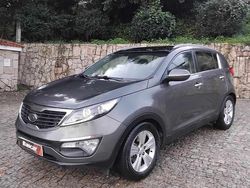 Cinzento Usado 2011 Kia Sportage SUV | € 11.250 (Preço elevado)