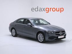 Cinza Usado 2023 Mercedes C180 Advanced Sedan | € 33.390