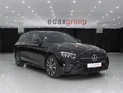 Preto Usado 2021 Mercedes E300 Avantgarde Carrinha | € 36.990 (Preço justo)