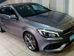 Cinzento Usado 2016 Mercedes CLA200 Carrinha | € 20.900 (Preço elevado)