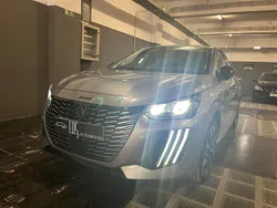 Cinza Usado 2024 Peugeot 208 Allure Citadino | € 18.950 (Super Preço)