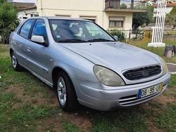 Cinzento Usado 2002 Citroën Xsara Citadino | € 1.650