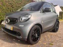 Cinzento Usado 2015 Smart ForTwo Coupé Coupé | € 11.490 (Preço justo)