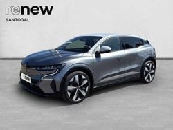 Cinzento Usado 2023 Renault Mégane IV Techno Sedan | € 31.490