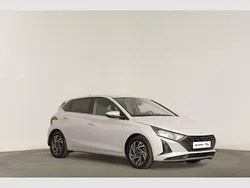Sleek silver (metalizado) Usado 2023 Hyundai i20 Comfort | € 16.490 (Preço justo)
