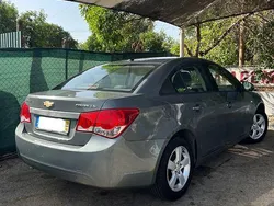 Usado 2010 Chevrolet Cruze LS Sedan | € 6.300 (Preço elevado)