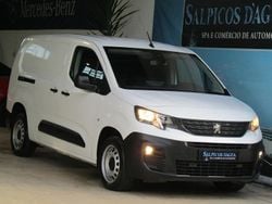 Branco Usado 2022 Peugeot Partner Premium Monovolume | € 14.780 (Bom preço)