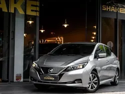 Cinzento Usado 2020 Nissan Leaf N-Connecta Citadino | € 13.750 (Super Preço)