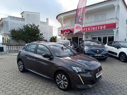 Cinzento Usado 2022 Peugeot 208 Citadino | € 14.450 (Preço justo)