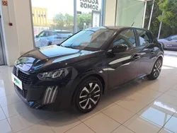 Preto Usado 2025 Peugeot 208 Style Citadino | € 19.750 (Preço justo)