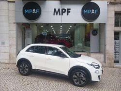 Branco Usado 2025 Fiat 600 | € 23.590 (Preço justo)