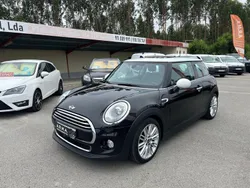 Preto Usado 2015 Mini Cooper D Citadino | € 13.650