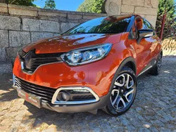 Laranja Usado 2014 Renault Captur Experience SUV | € 11.990 (Preço elevado)