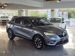 Cinza Usado 2022 Renault Arkana Techno SUV | € 23.450 (Preço justo)