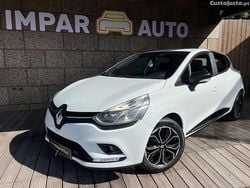 Branco Usado 2017 Renault Clio IV Business Citadino | € 11.900 (Preço justo)