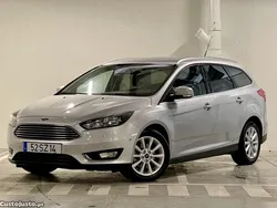 Cinza Usado 2017 Ford Focus Titanium | € 12.900 (Bom preço)