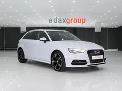 Branco Usado 2015 Audi A3 Sportback e-tron Sedan | € 14.490 (Preço justo)