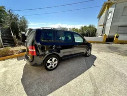 Usado 2006 VW Touran Monovolume | € 7.500