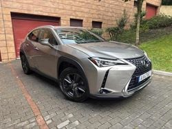 Cinzento Usado 2022 Lexus UX SUV | € 26.900