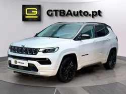 Branco Usado 2022 Jeep Compass SUV | € 28.999 (Preço justo)