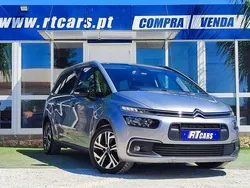 Cinza Usado 2022 Citroën C4 Shine Monovolume | € 20.980 (Preço elevado)