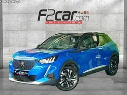 Azul Usado 2022 Peugeot e-2008 GT SUV | € 22.500 (Bom preço)