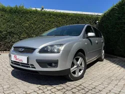 Cinzento Usado 2007 Ford Focus Trend Carrinha | € 5.990 (Preço elevado)