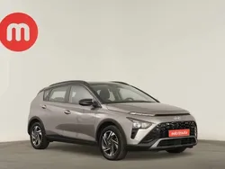 Cinzento Usado 2022 Hyundai Bayon Premium SUV | € 19.499 (Preço justo)