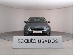 Cinzento escuro metalizado Usado 2020 Skoda Octavia Style Carrinha | € 19.990 (Preço justo)