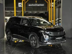 Preto Usado 2021 Peugeot 5008 Allure Monovolume | € 29.990 (Caro)