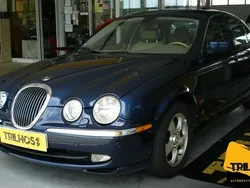 Azul Usado 1999 Jaguar S-Type S Sedan | € 8.980
